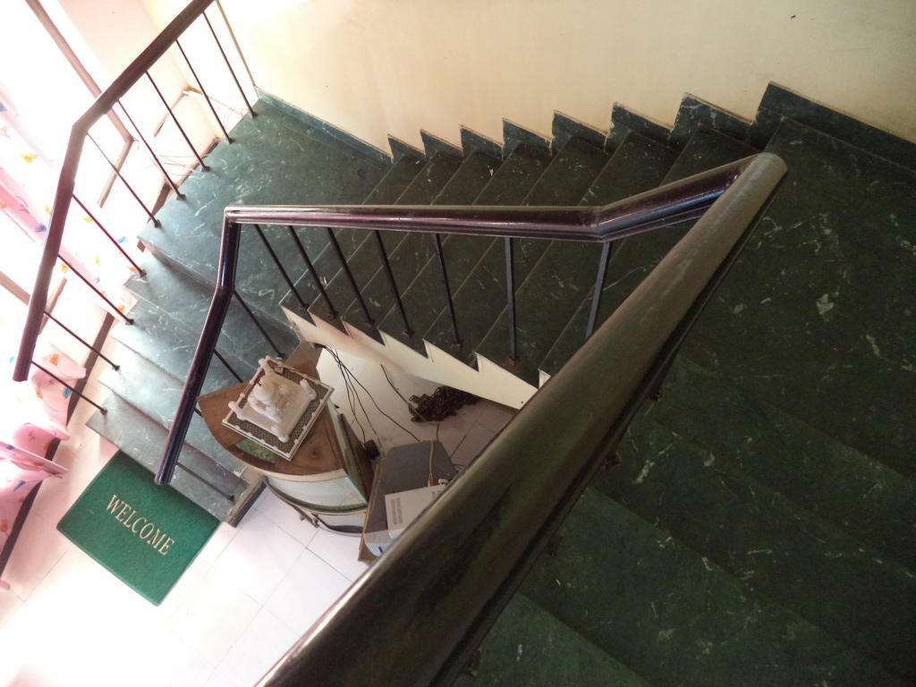 Hotel Viren Plaza Агра Екстер'єр фото